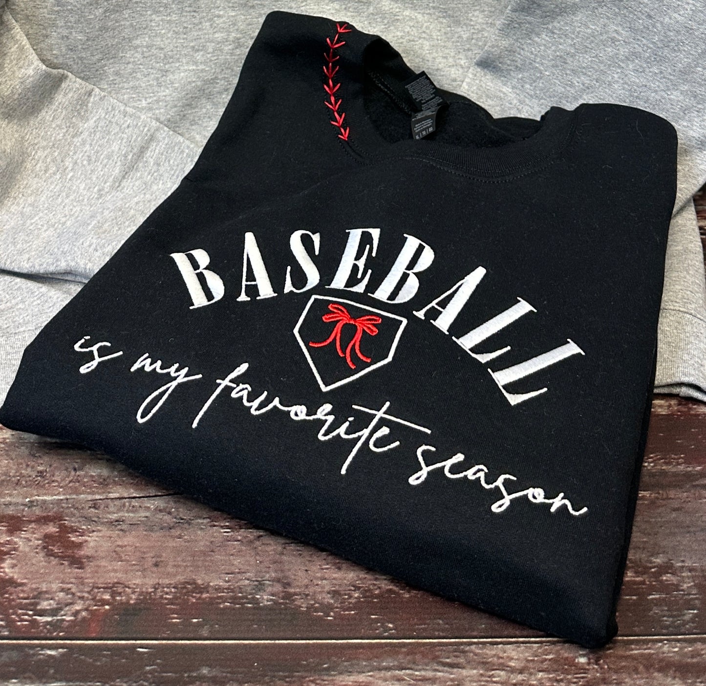 Baseball Gildan Sweatshirt