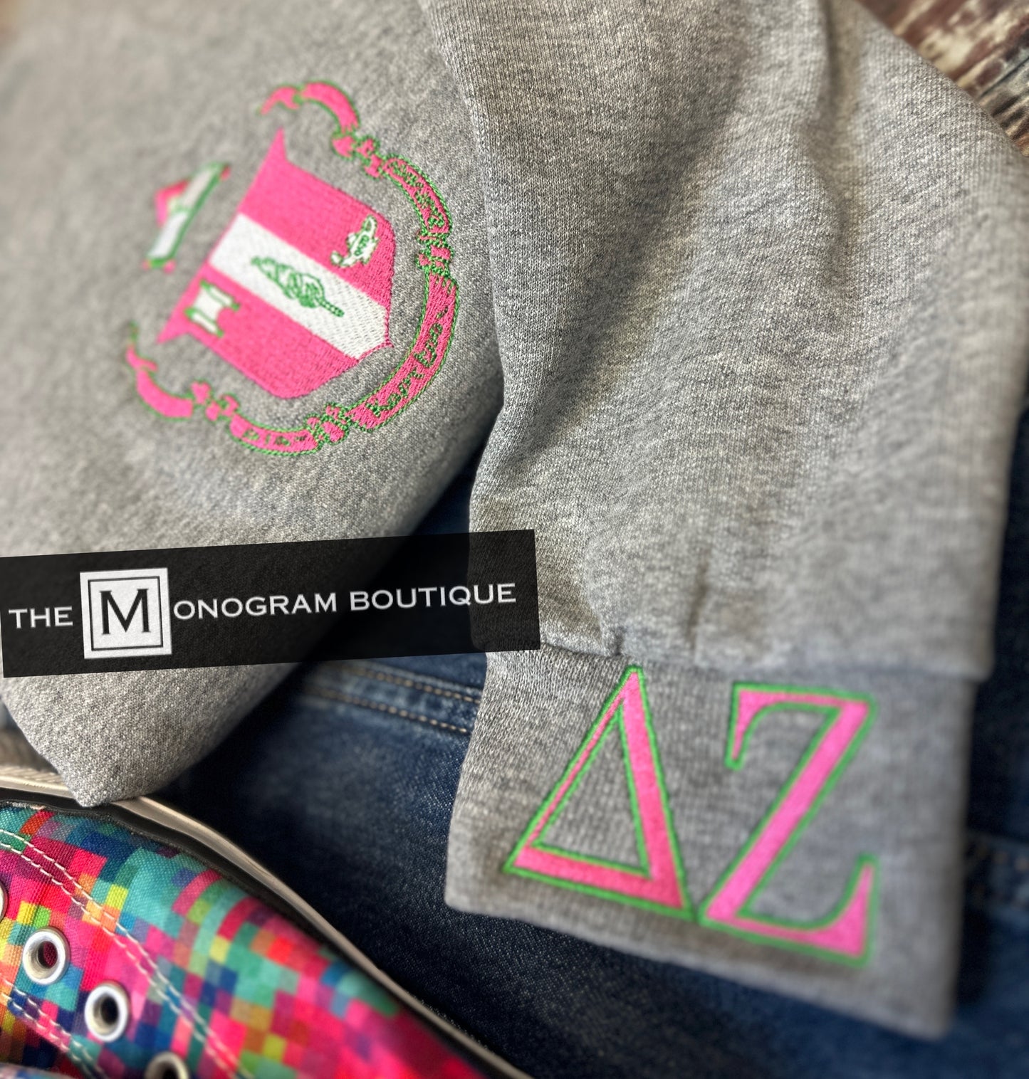 Greek Crest Sweatshirts