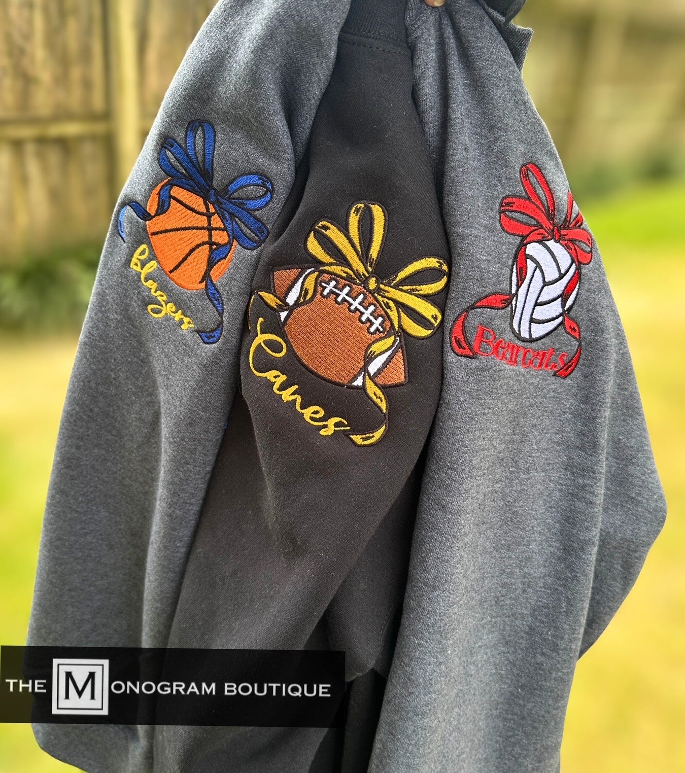 Gildan Sports Bow Sweatshirt